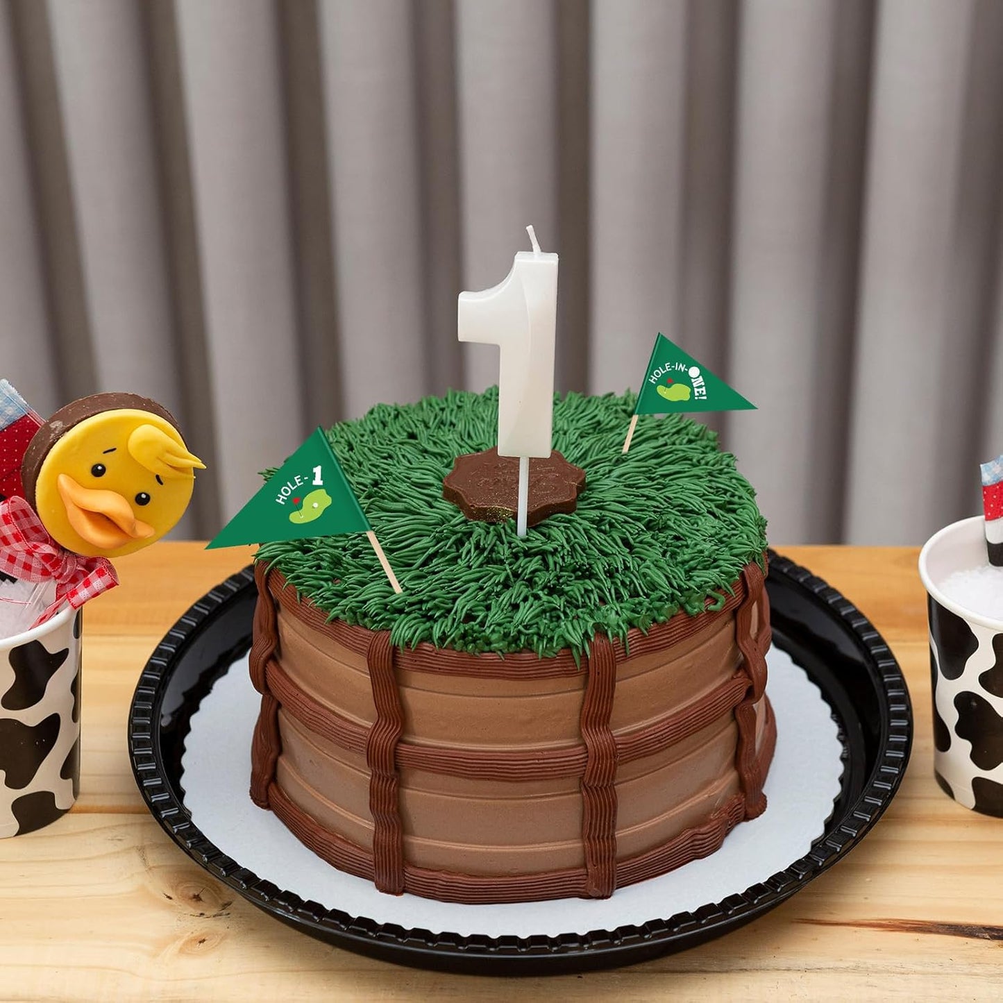 50 Pcs Golf Cupcake Toppers Hole in One Birthday Decorations 1st Golf Cocktail Picks Mini Stick Cupcake Toppers Flags for Baby 1st Birthday Party Food Bar Decorations Supplies(Green)