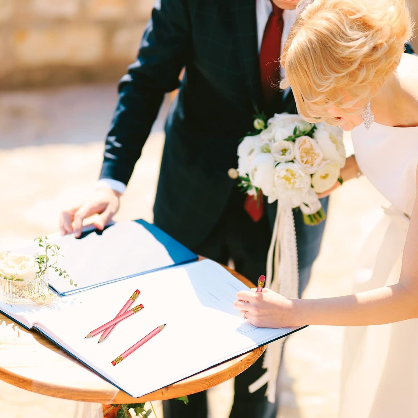 Outus 144 Pcs Mini Golf Pencils Bulk Half Pencils with Eraser #2 HB Pre Sharpened for Party Favors Office Supplies 4 Inch(Pink)