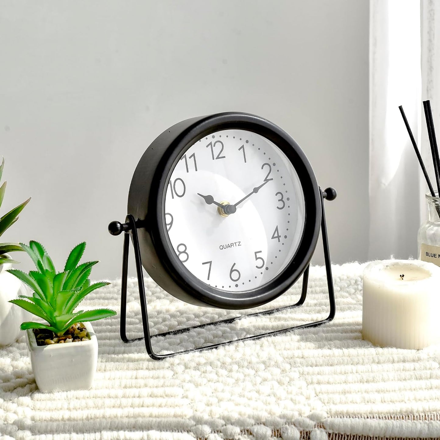 Vintage Black Table Clock on Stand, Decorative Desk and Shelf Clock Decorative Battery Operated Table Top Decor for Living Room，Silent Non-Ticking