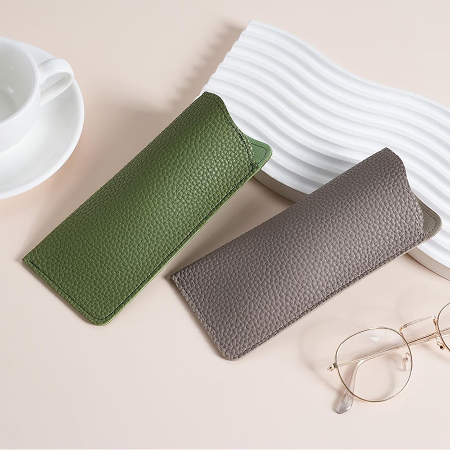 Mirkcittle Cases for eyeglasses 2 Pack Soft Leather for Women Men Fashion PU Sunglasses Pouch Portable Travel Glasses Cases