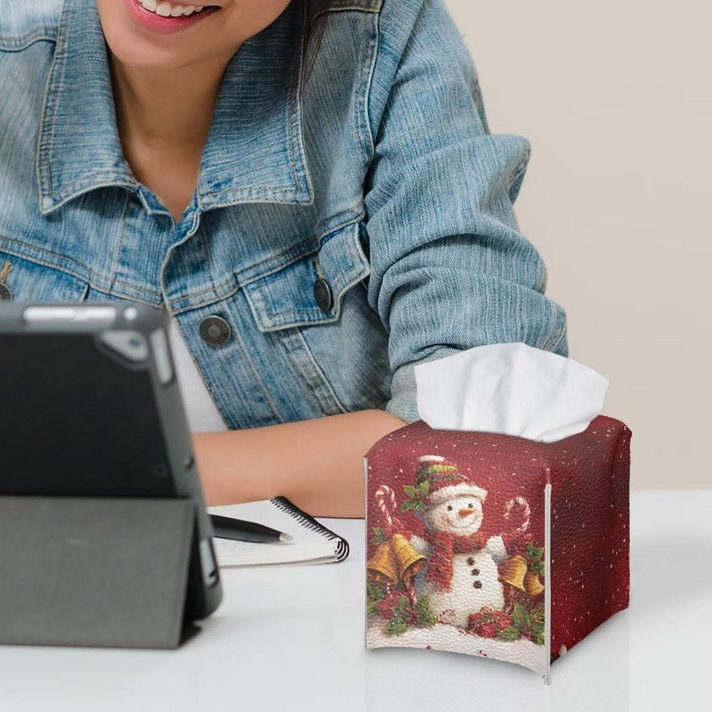 SnowmanTissue Box Cover Square Christmas Tissue Holder Red Facial Paper Box Holder Modern Holiday Home Bathroom Decor Leather Material & Waterproof
