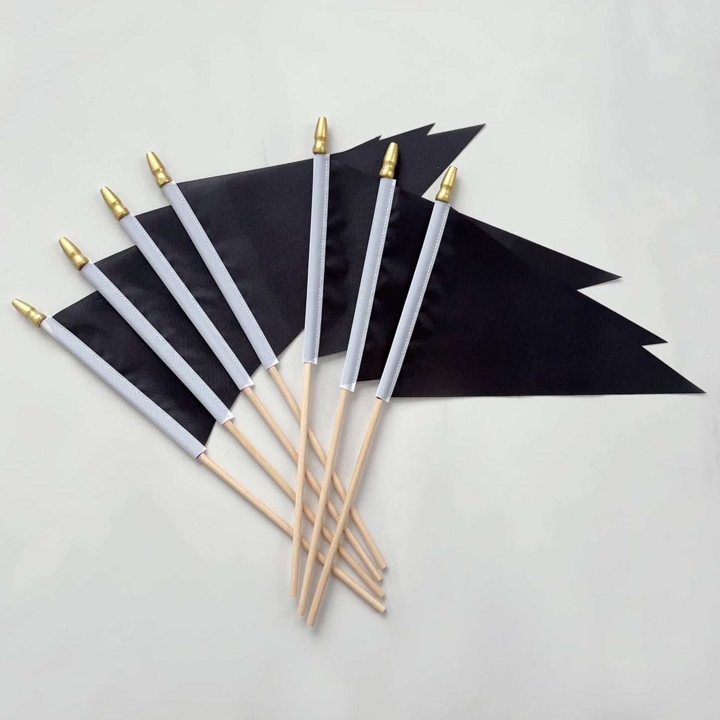 20 Pack Solid Color Black Blank Pennant Flags on Wood Stick Small Mini Plain DIY Graffiti Flags,Decorations for Parades,Grand Opening,Kids Birthday,Sports Clubs,5x8 Inch