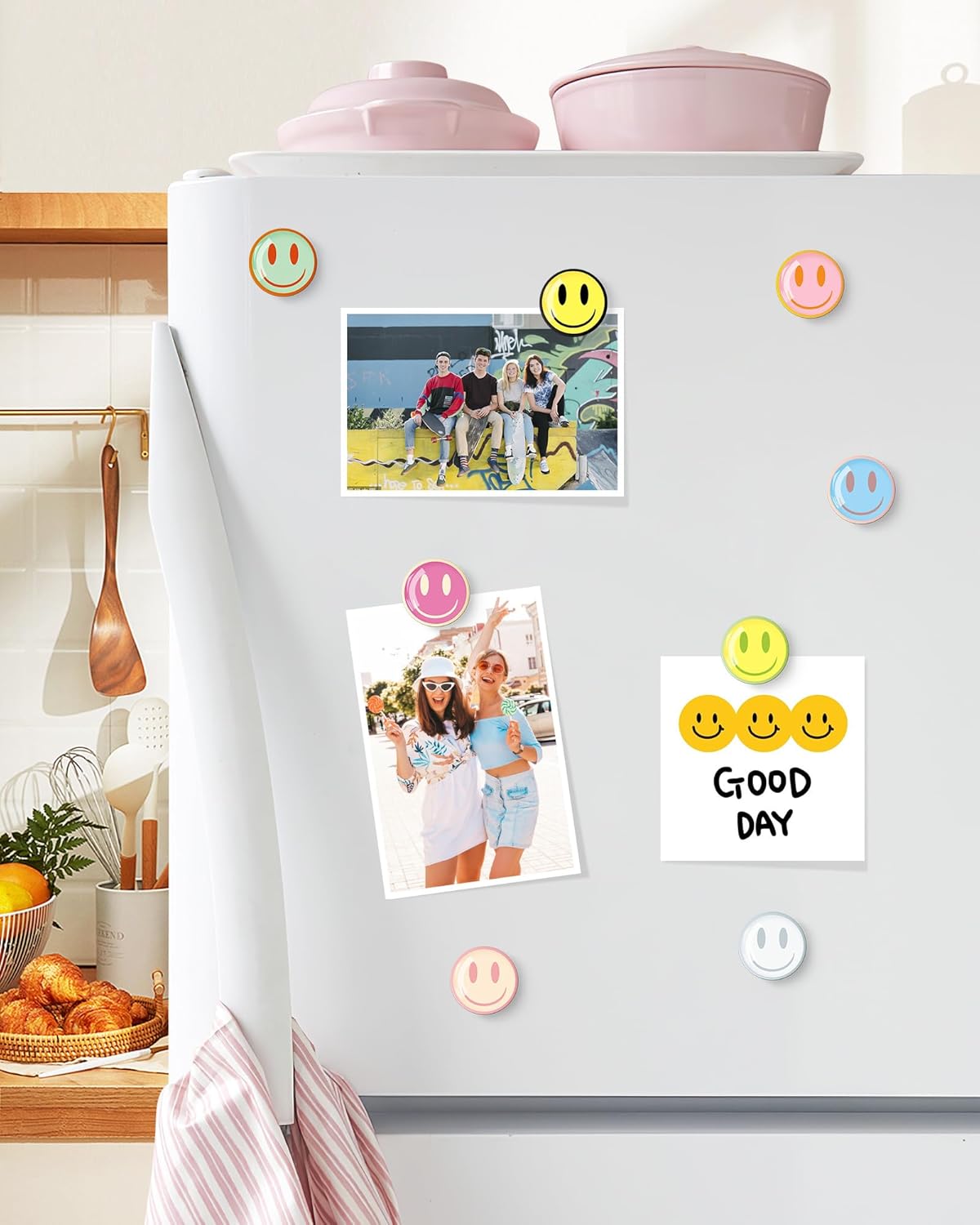 MORCART 16PCS Emoji Fridge Magnets Colorful Smiley Face Refrigerator Magnets Decoration for Locker Whiteboard Decorative Magnetic Board Cabinets Classroom Office Cubicle