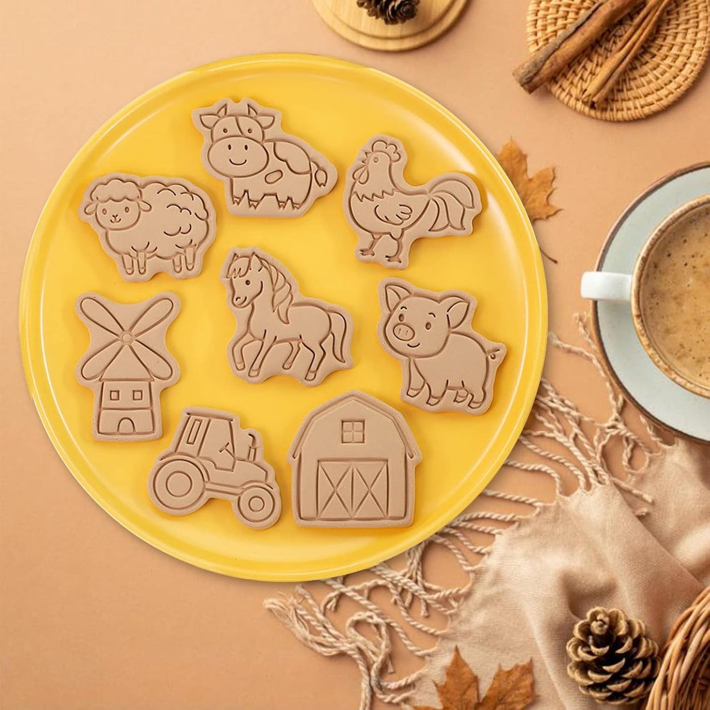 Farm Cookie Cutters Set, 8 Pcs Cookie Cutter with Plunger Stamps, Cute Cookie Cutters for DIY Biscuit Snacks Cheese Baking