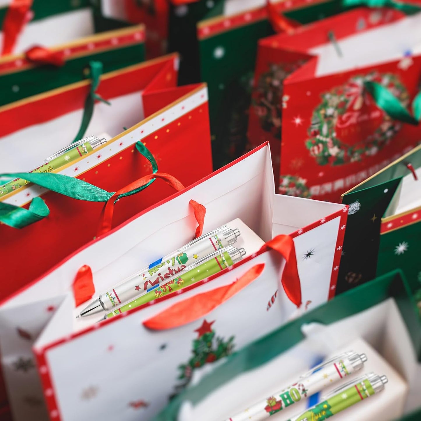 48 Christmas Green Master Pens Bulk Christmas Funny Ballpoint Pen Christmas Party Favors Black Ink Retractable Cute Cartoon Pen Christmas Accessories For School Office Supplies Gifts Rewards