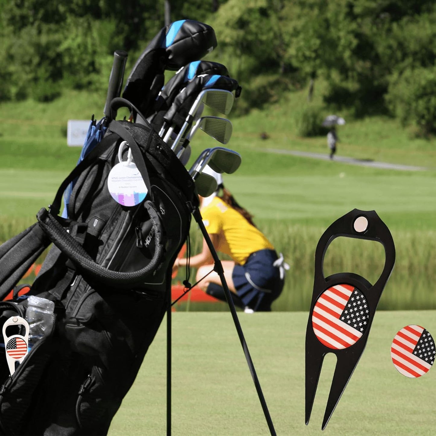 2 Pcs Golf Divot Repair Tool Divot Tool and Ball Marker, Gift Ideas Golf Multitool for Men Golfers (Flag)