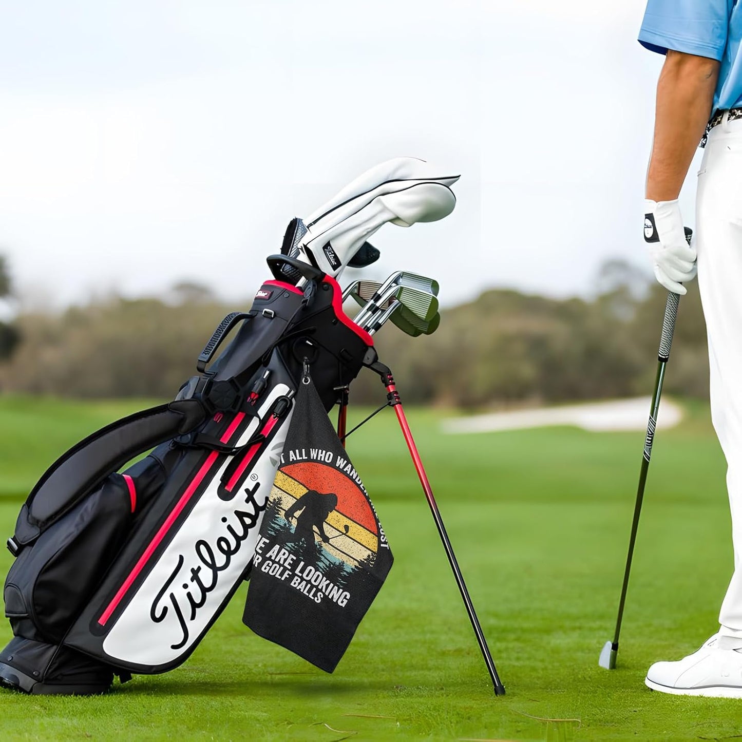 Bigfoot Golf Towel and Brush Set, Sasquatch Gifts for Men and Women Golf Towels Accessories for Golf Bag with Clip Funny Big Foot Club Cleaning Kit Golfers Dad Grandpa Husband Birthday Retirement Gift