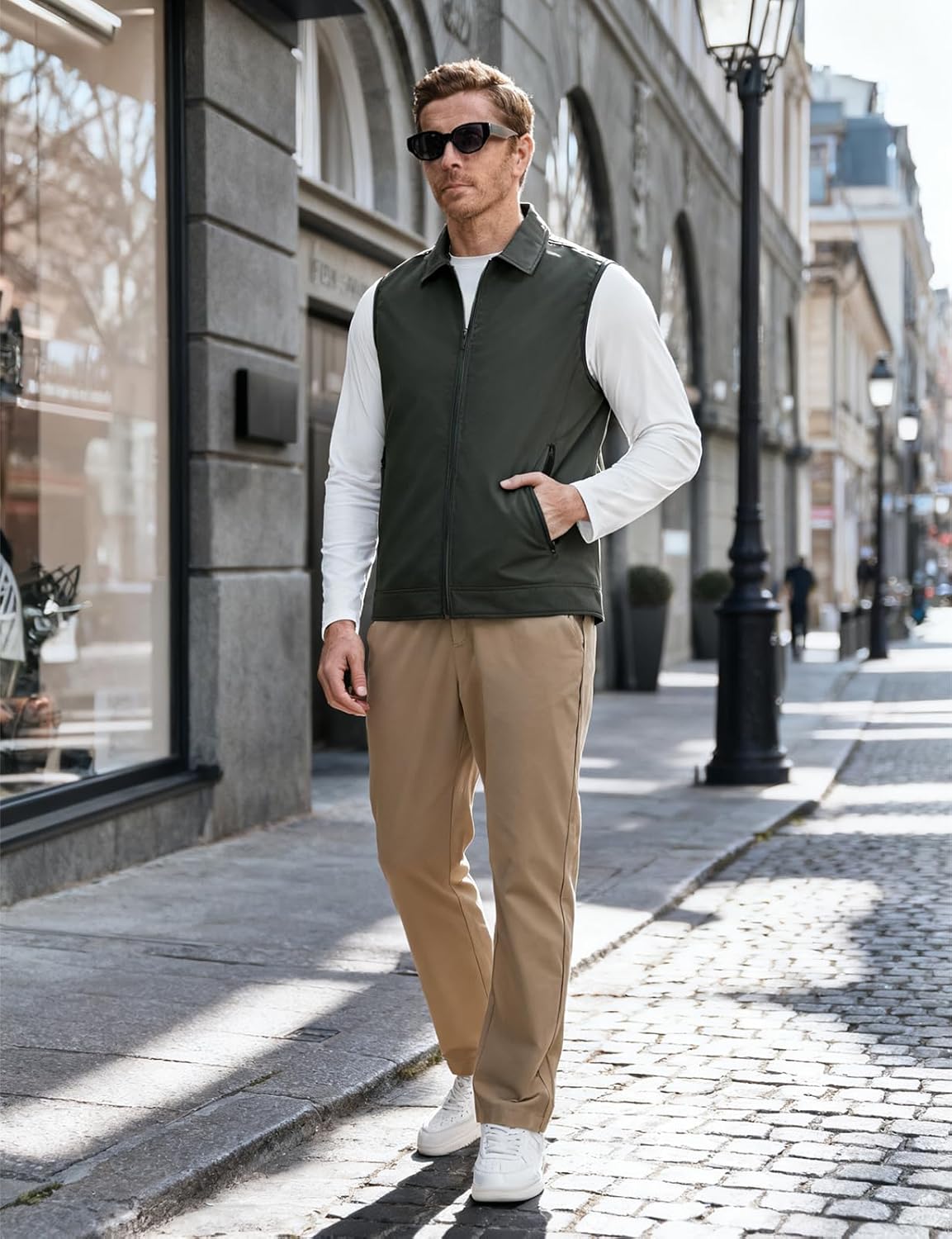 Rdruko Men's Golf Vest Lightweight Outerwear Windproof Water Resistant Grid Lining Vest with Zipper Pockets for Casual