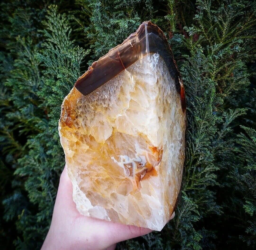 AMOYSTONE Unique Agate Stone Bookends, Heavy-Duty Book Ends for Heavy Books, Quartz Crystal Book Stopper, Natural Brown/Gray, 4-6 LBS, Perfect for Office and Studyroom Decor