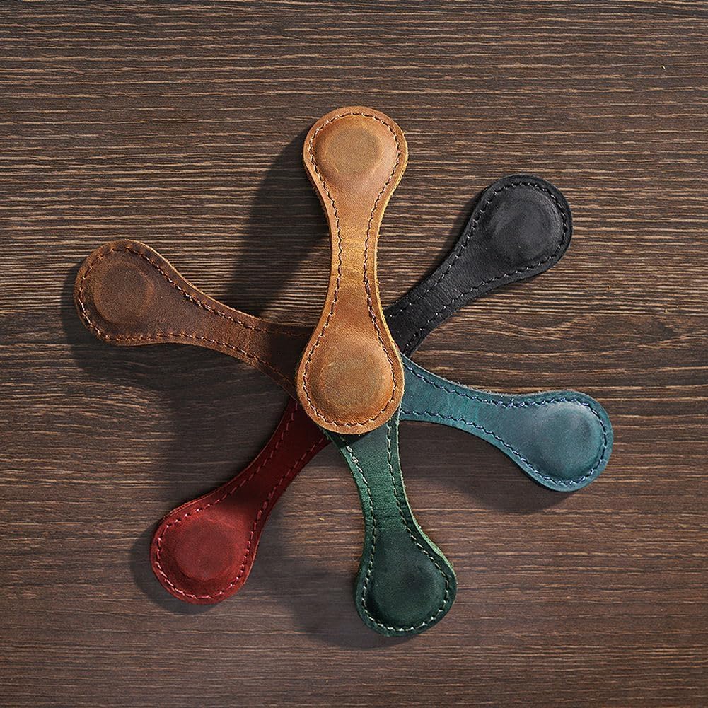 Personalized Magnetic Leather Bookmark, 26 Letters Custom Leather Bookmarks, Handmade, Leather Magnetic Bookmark for Book Lovers Readers Women Kid(Green，X）