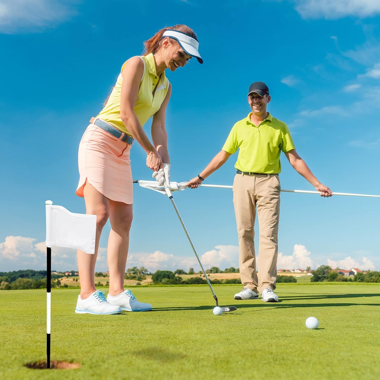 Oudain 6 Pcs Golf Target Flag with Tube Inserted Waterproof Putting Golf Flags 420D Nylon Mini Pin for Yard Indoor Outdoor Backyard Garden Portable, 8 x 6 Inch