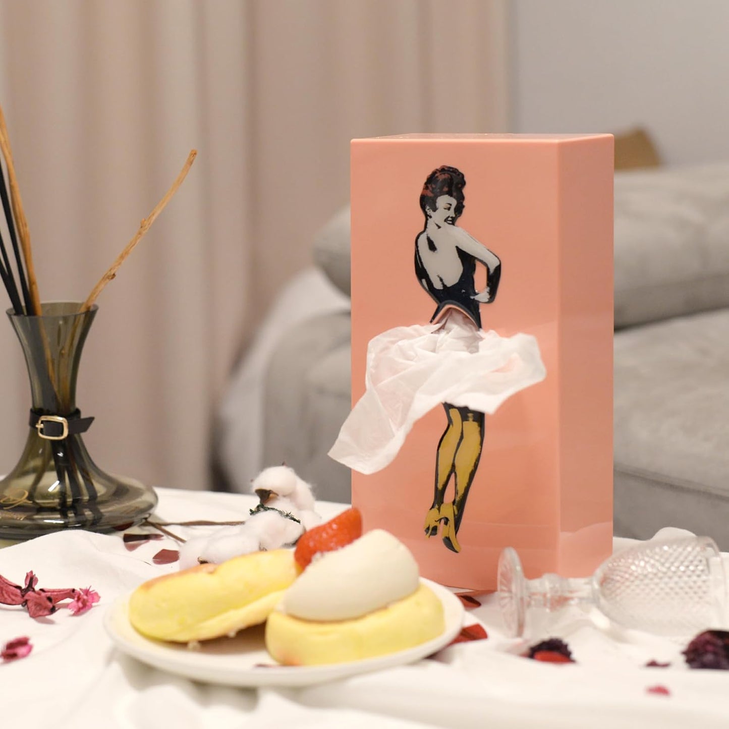 Flying Skirt® Tissue Box - The Original Award-Winning Lady Skirt Design, Resin Pop Art, Weighted Metal Base, Made in Korea, Premium Gifts & Novelty Home Decor by Spextrum (Pink)