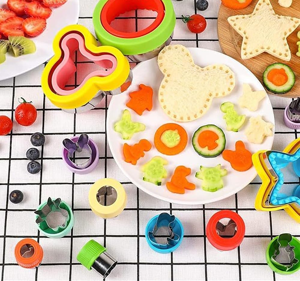 Cookie Cutter Set for Baking, 6PCS Sandwich Fondant Cake Fruit Vegetable Shapes Cutter Set (Flower)