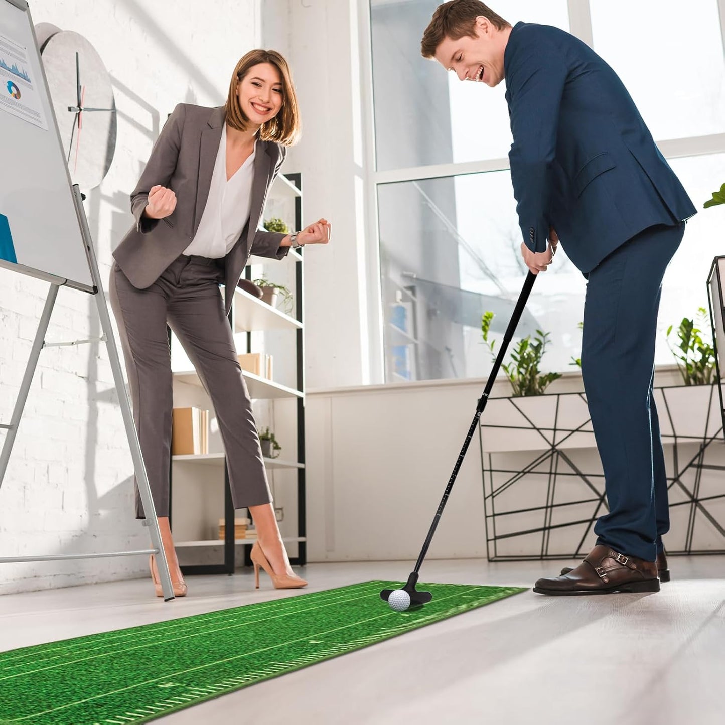 Golf Putting mat with Auto Ball Return, Putting Green Indoor, Crystal Velvet Mat and Solid Wood Base, Game Practice Golf Gifts for Home, Backyard, Office