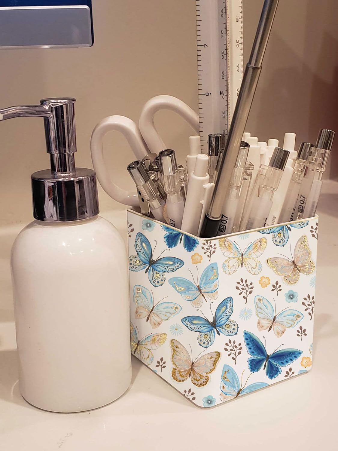 Pen Pencil Holder, Makeup Brush Holder,Ceramic Remote Control Holders Organizer with 2 Compartment Floral Multi-functional Office Organizers Storage Caddy Desk Tv Remote Holders Shiny Butterfly