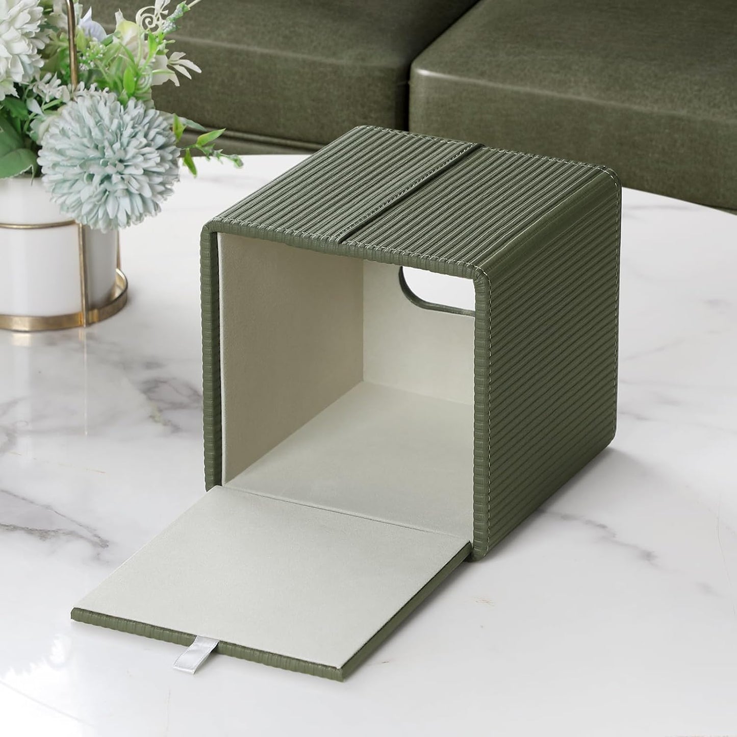 PU Leather Tissue Box Cover Square with Magnetic Closure, Modern Tissue Box Holder for Bathroom Bedroom Office Desk, Decorative Square Tissue Holder (Green)