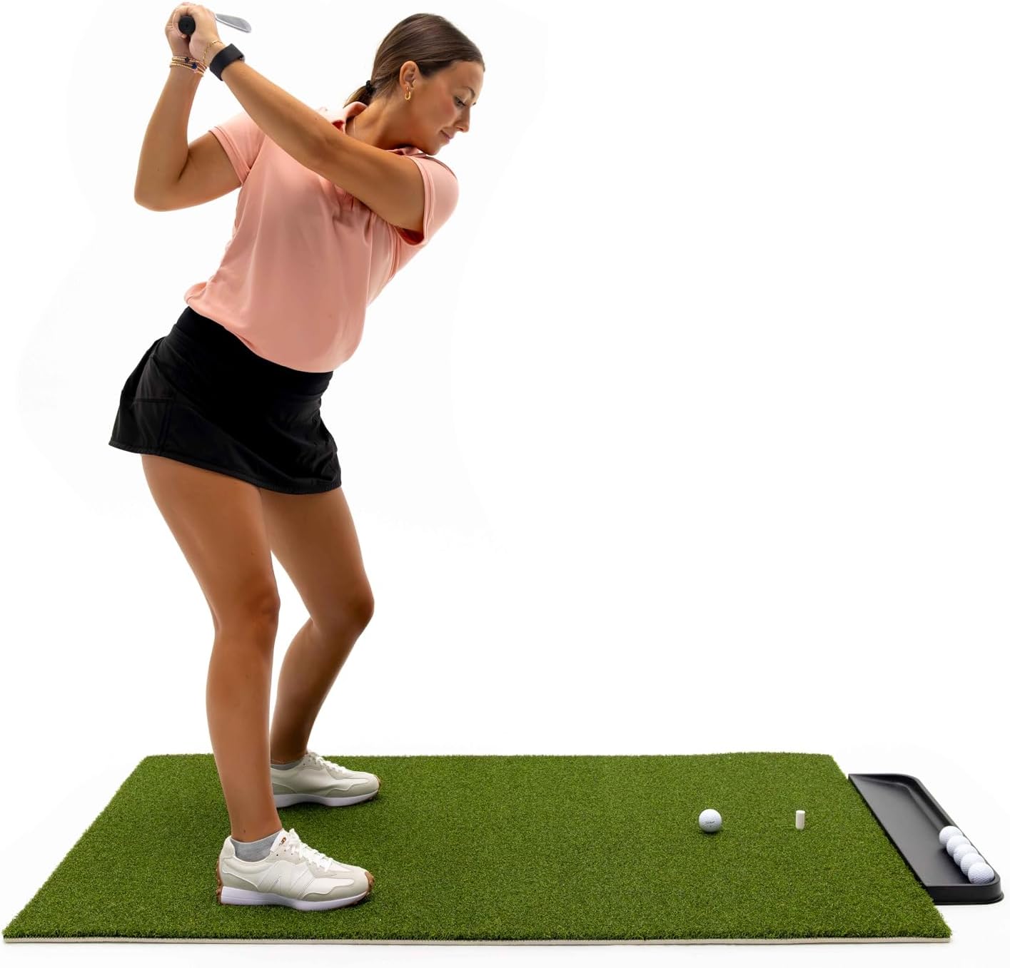 Dura-Pro Premium Turf Indoor/Outdoor Golf Mat. Bonus Tray + 3 Tees