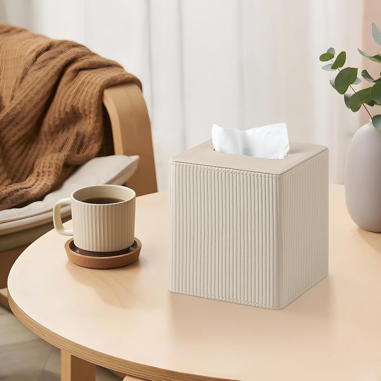PU Leather Tissue Box Cover Square with Magnetic Closure, Modern Tissue Box Holder for Bathroom Bedroom Office Desk, Decorative Square Tissue Holder (Beige)