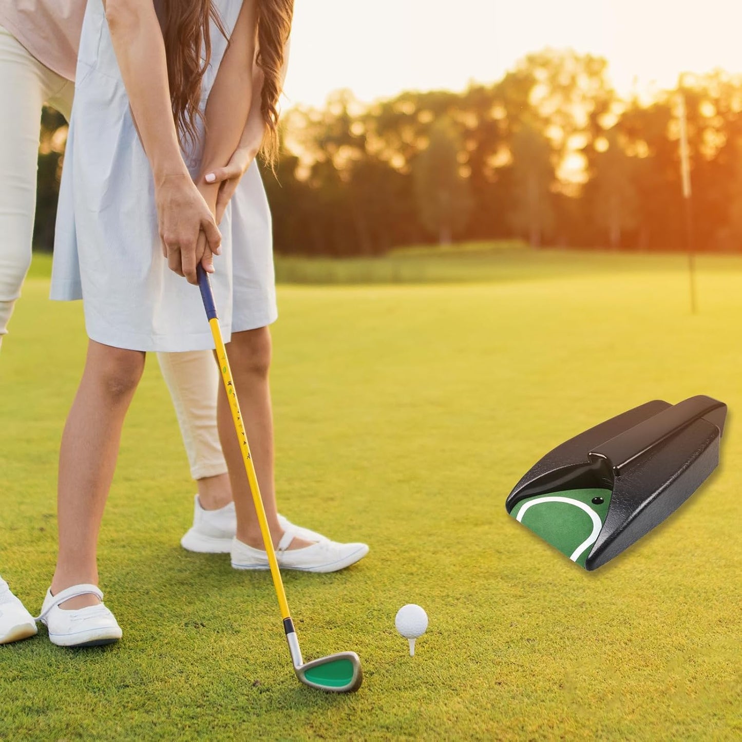 Golf Ball Return Putting Unit, Automatic Return Machine, Indoor Golf Putting Hole, Battery-Powered Practicing, Suitable for Practicing at Home, Office, Yard, Party