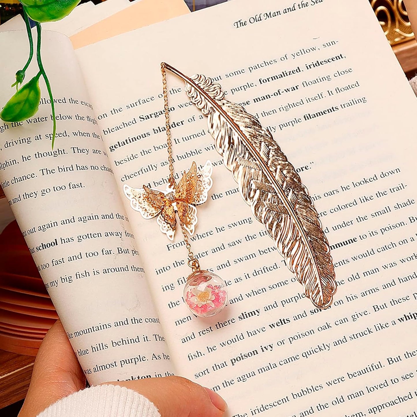 Toirxarn Metal Feather Bookmark with Butterfly Charm – Christmas Gifts for Women, Mom, Teachers, Book Lovers – Stocking Stuffers, Secret Santa, Birthday & Holiday Gift Box