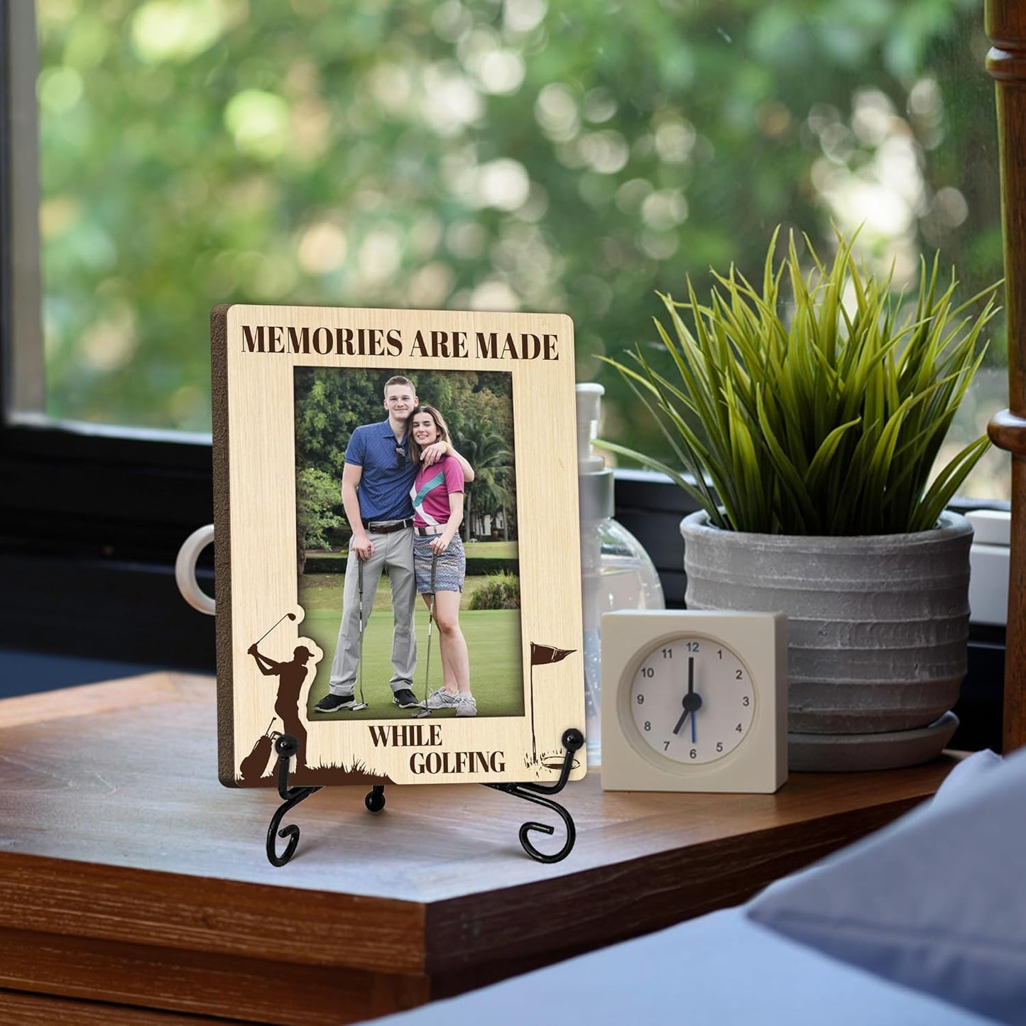 Special Golf Gifts for Family, Warm Memory Gifts for Female Male Friend, Golf Decorative Photo Frame, Vertical Wooden Picture Frame with Stand, Golfer Present, Home Office Desk Decor-B28