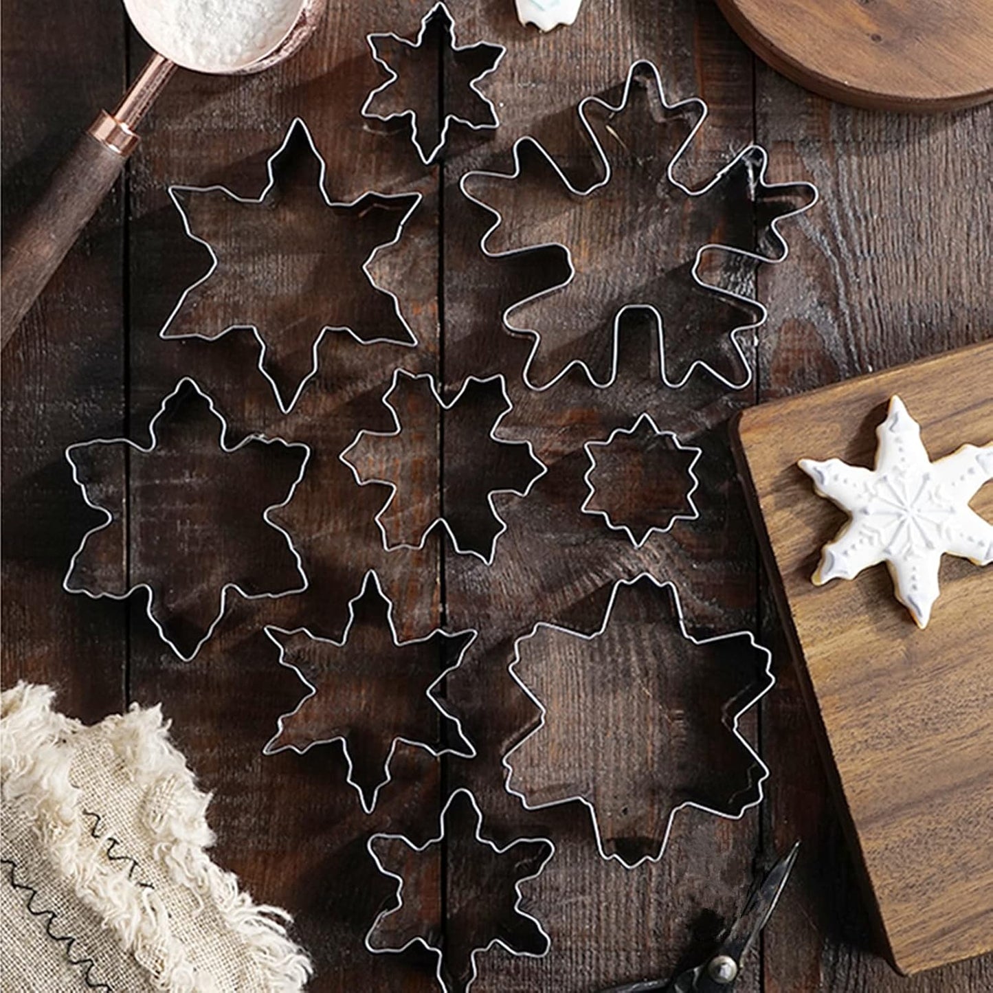 Snowflake Cookie Cutters Set of 10 pcs, Stainless Steel Snowflake Shaped Christmas Holiday Baking Molds for Fondant & DIY Crafts‌