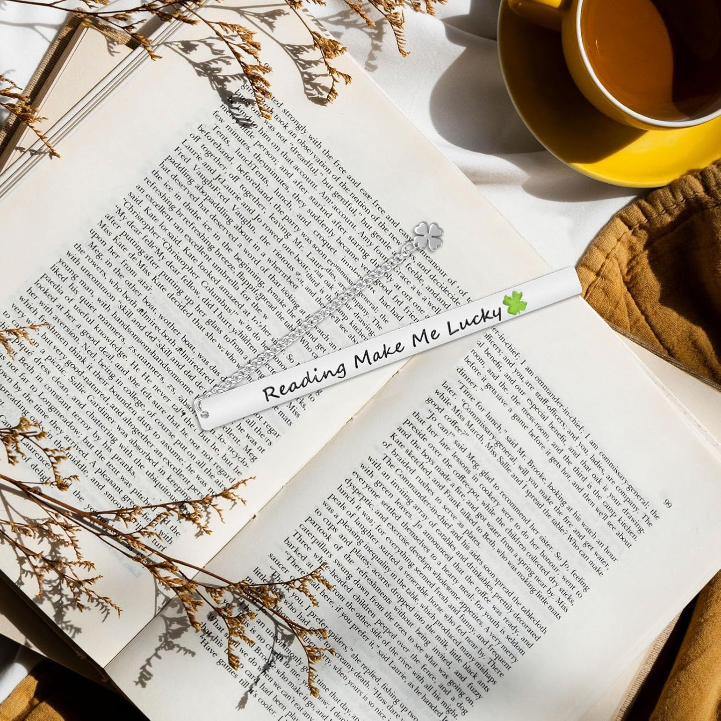 Teacher Appreciation Gifts, Cute Flower Metal Bookmarks for Book Lovers Students Friends Women Anniversary Christmas Birthday Graduation Valentine's Day (Reading Make Me Lucky)