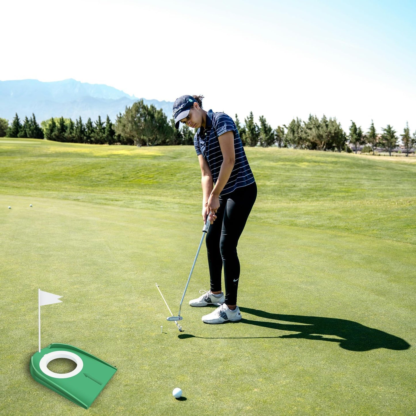 Golf Putting Cup with Flag Golf Putting Hole Practice Training Aids, Indoor Golf Putting Hole