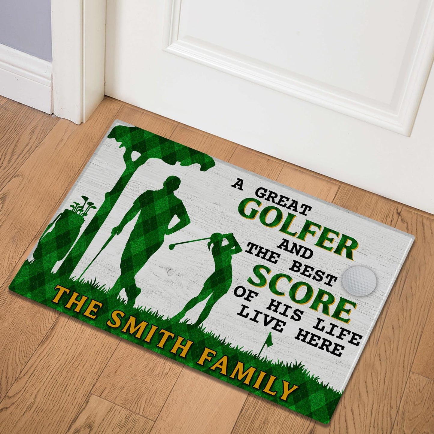 Personalized Golf Couple Doormat with Custom Family Name – Non-Slip Outdoor Welcome Mat for Front Door, Porch, Patio – Funny Gift for Golfer Husband and Wife, Wedding or Housewarming Present