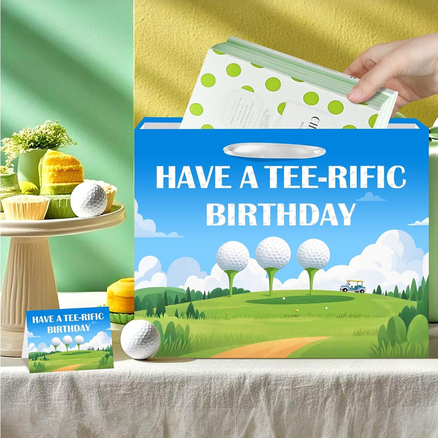 bigniuzi Golf Birthday Gift Bag with Tissue Paper for Men Boy Golf Wrapping Paper and Greeting Card Sports Party Favor Treat Bag for Party Supplies