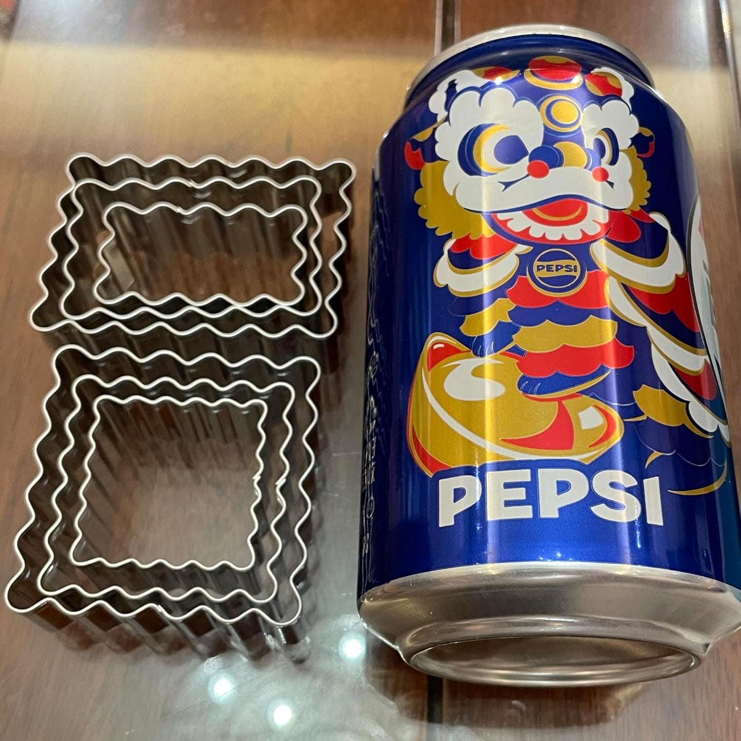 Doczen 6Pcs Scalloped Cookie Cutter Set, 2 Inch Square & 2.5 Inch Small Rectangle, Jagged Edge Design