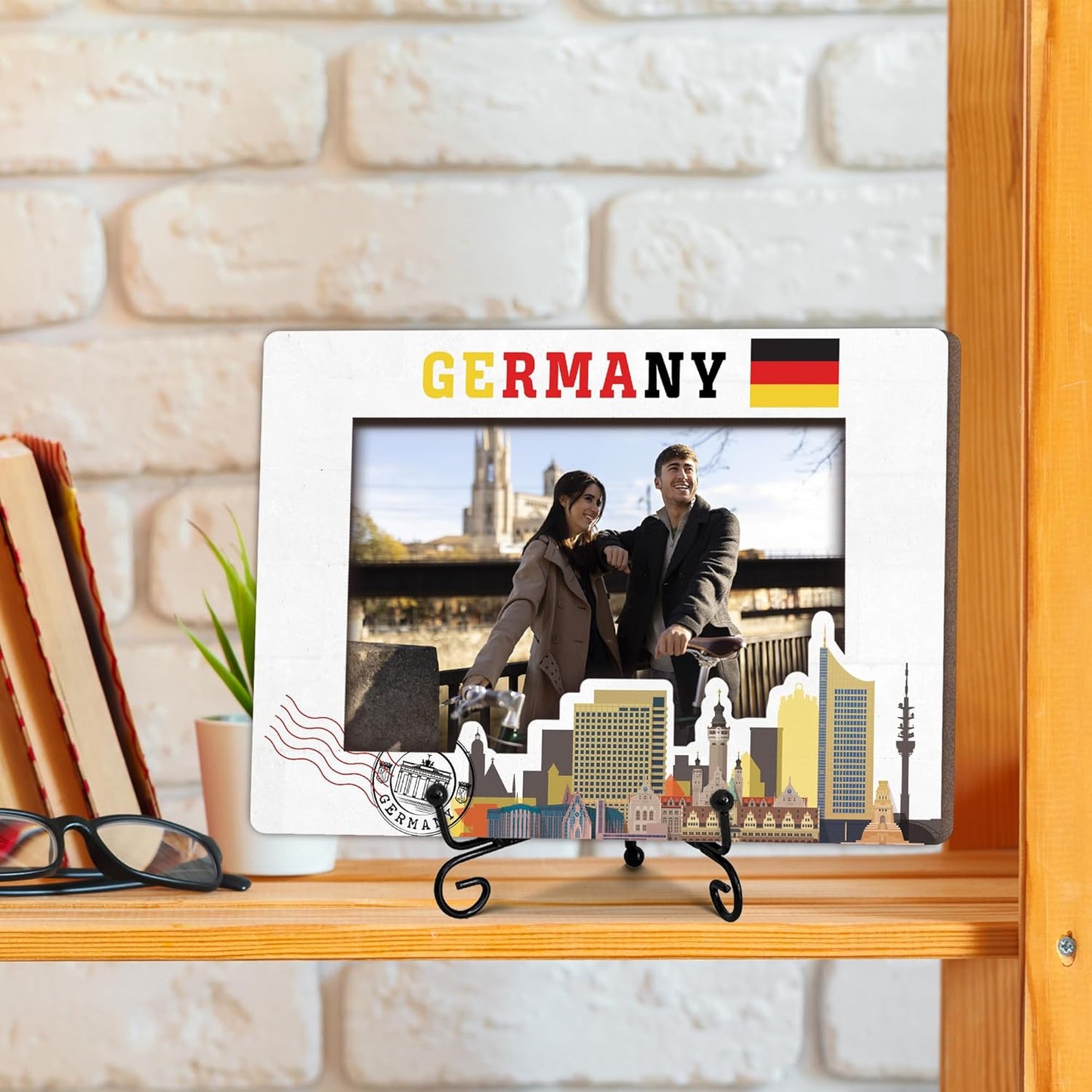 Germany Travel Picture Frame, 5 x 8 Germany Themed Wooden Photo Frame with Stand, Vacation Anniversary Honeymoon Gifts For Friend Family Couples, Home Office Desk Decorations-A04