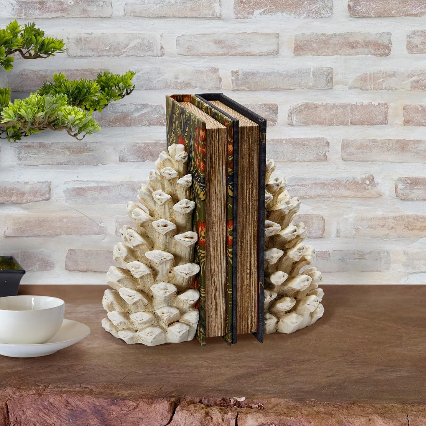 Creative Co-Op Resin Pinecone Bookends, Antique White