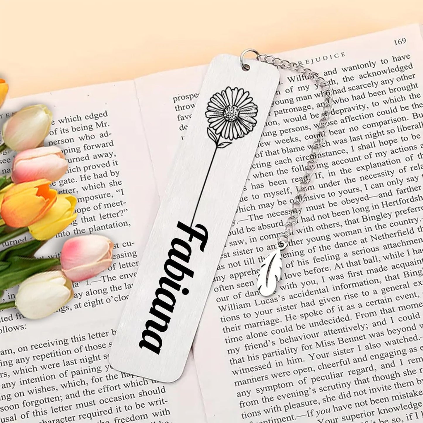 Personalized Birth Flower Bookmarks for Women Book Lover Birthday Custom Bookmarks Customized Gifts for Her Valentine's Day Graduation Gift for Female Girl Sister Girlfriend Christmas Wedding Gift