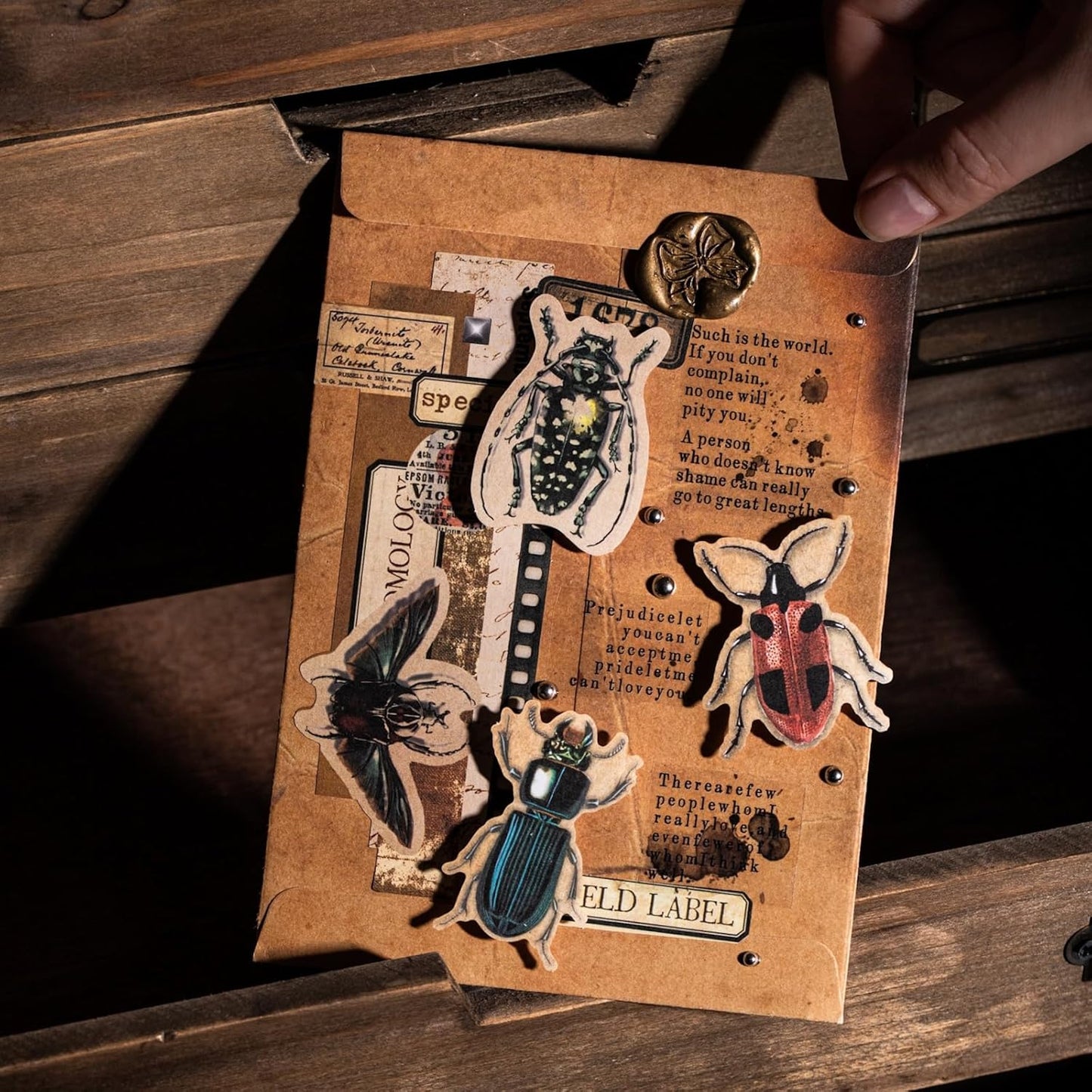 Retro Memories Vintage Scrapbook Stickers - 180pcs Aesthetic White Kraft Paper Ephemera Self-Adhesive Die-Cut Designs for Journaling Collage DIY Crafts