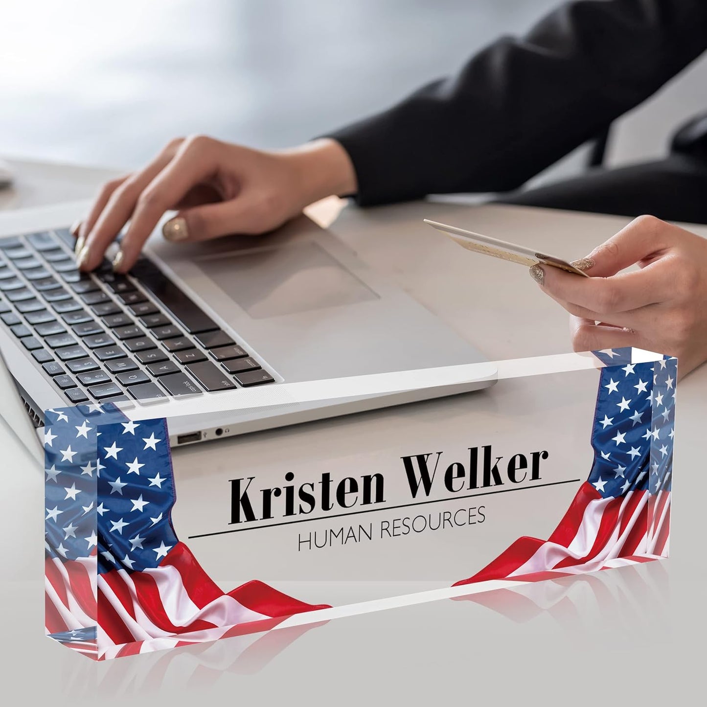 Name Plate for Desk, Desk Name Plate Personalized Office Desk Decor for Women Men, Acrylic Desk Accessories with US Flag, The Office Gifts Employee Appreciation Gifts for Boss, Manager, Teacher, Nurse