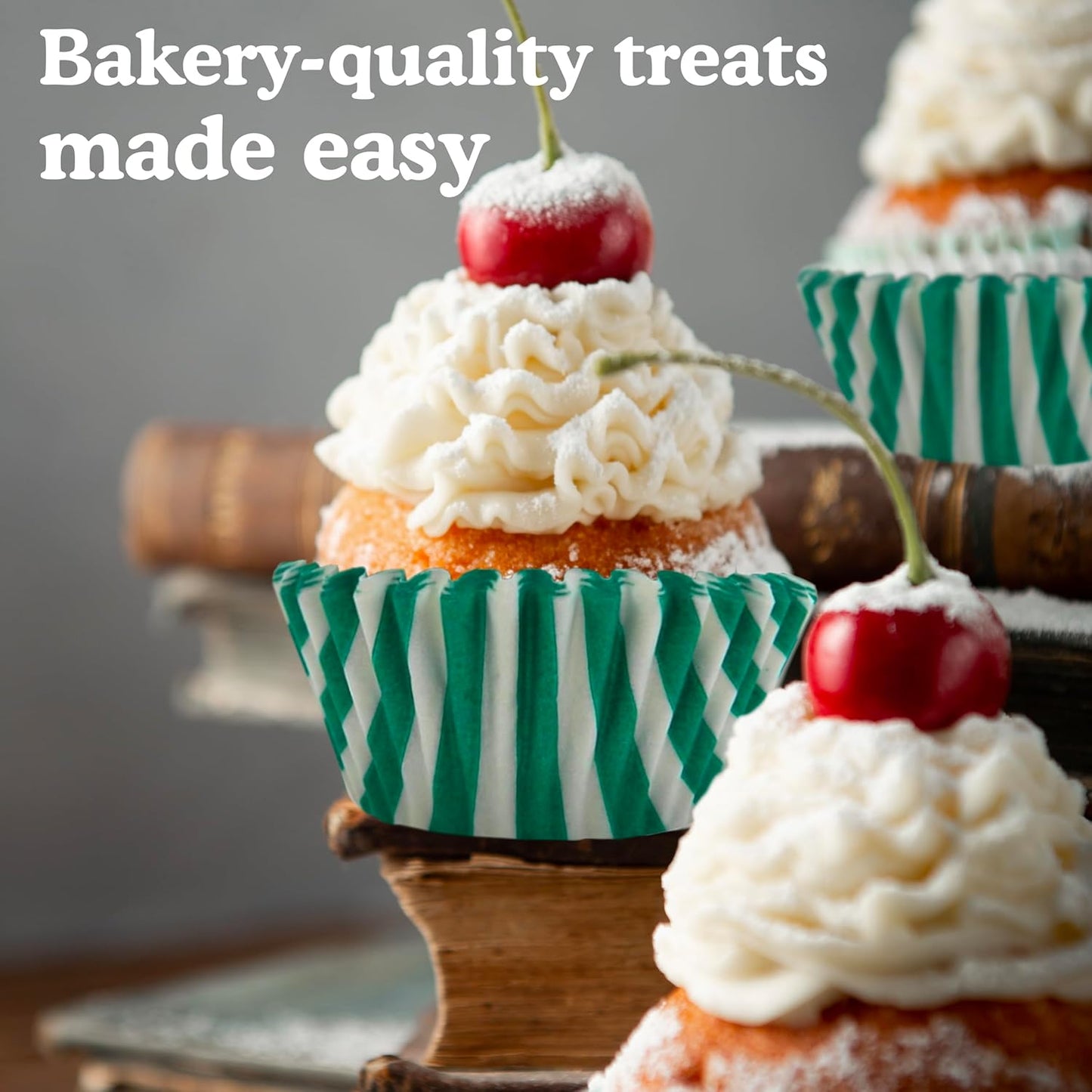 Regency Wraps Greaseproof Professional Grade Baking Cups, Pack of 40, Standard Liners, Green/White Stripe, for Cupcakes, Muffins, Candy, Non Stick