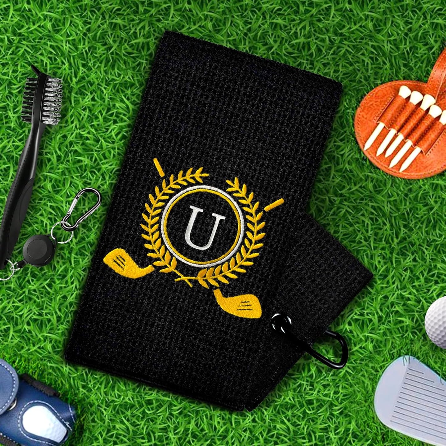 Personalized Golf Towels for Golf Bags - Microfiber Monogrammed Golf Towels for Men/Women, Retractable Brush Tool Kit with Club Groove Cleaner, Custom Golf Accessories for Golfers (Initial U)