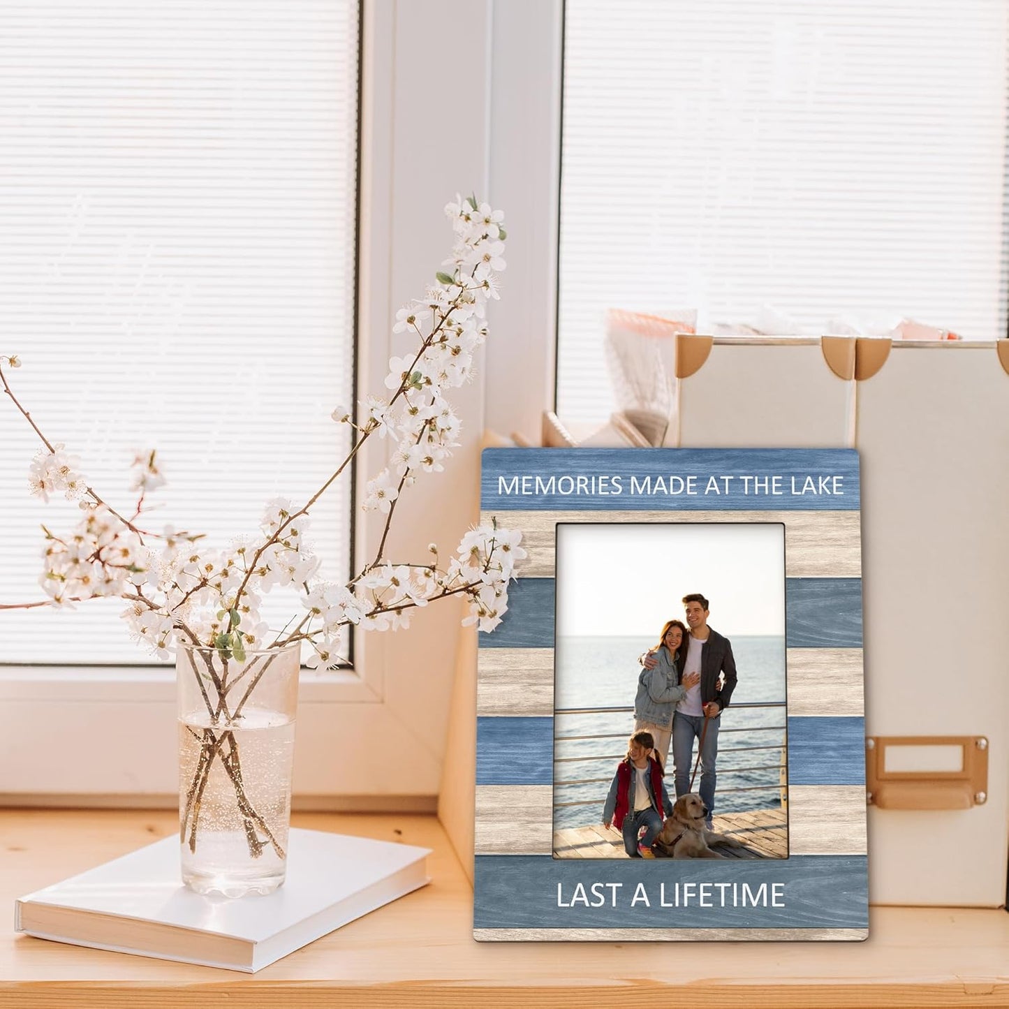 Lake House Gifts Picture Frame 5x7, Lake House Decor Photo Frame, Birthday Gifts for LakeLover, Memories Made at the Lake Last A LifeTime Wooden Picture Photo Frames for Desk Home Room Decor