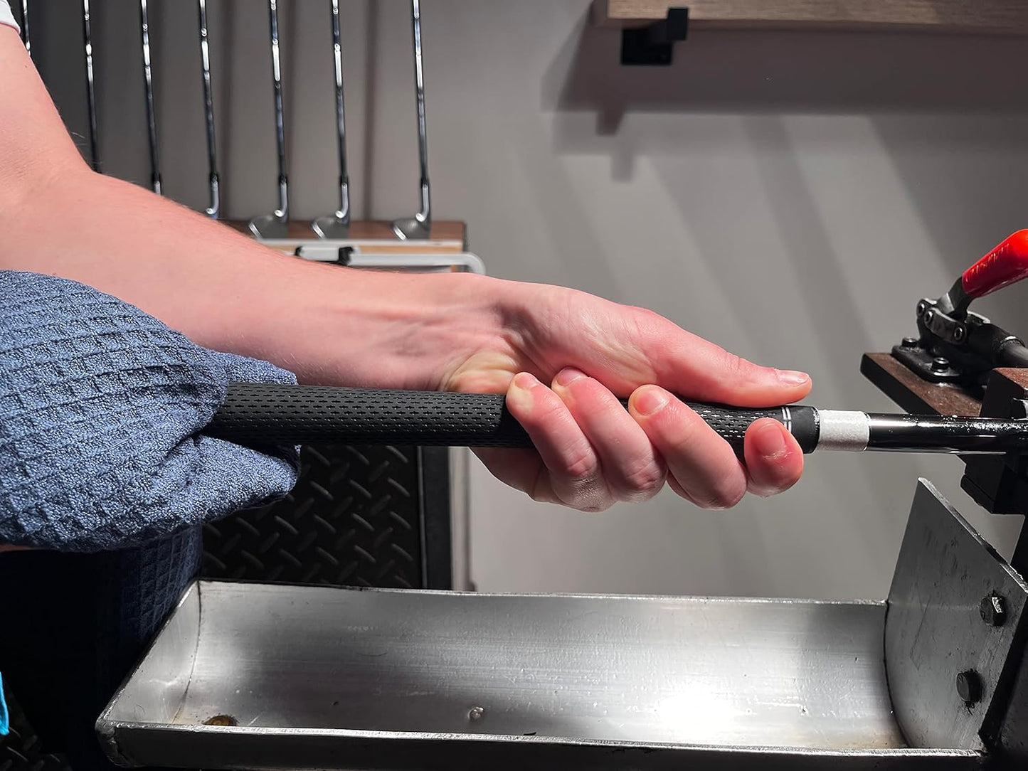 Brampton Complete Golf Grip Kit for Golf Club Regripping (2"x9" Golf Grip Tape Strips) - Makes Golf Grip Repair Safe and Easy - Non-Toxic, Non-Flammable, and Odorless Golf Grip Solvent