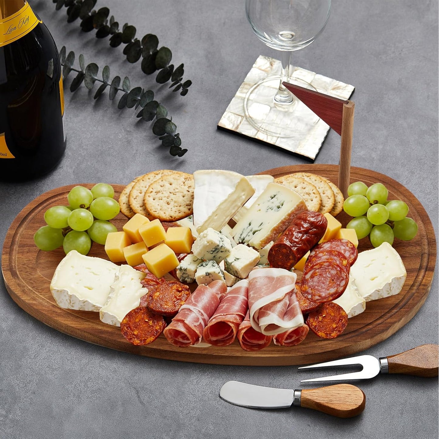 Golf Cheese Board Gift Set Party Favor Prizes Charcuterie Wood Board with Knives and Box Father Day Gift for Dad Grandpa Party Tournament Game(Acacia Wood,Golf)