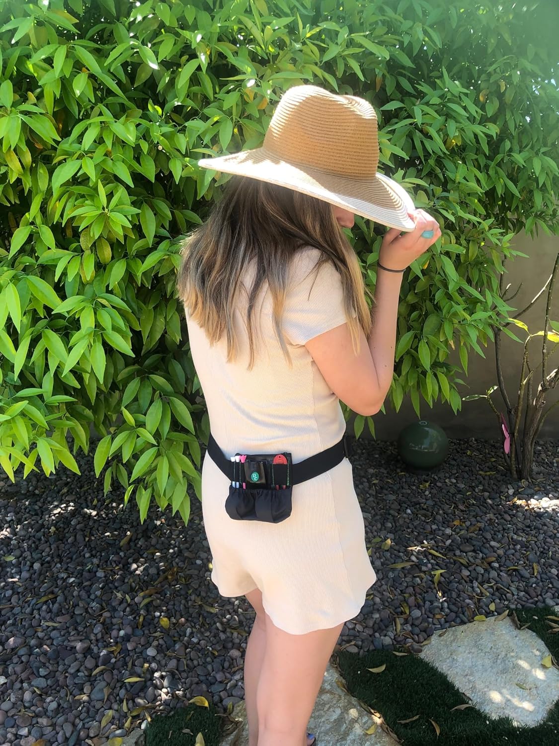 Golf Valuables Pouch Bag - Holder for Golf Tees, Balls, Keys, Cards & Cash - Golf Caddy Belt Pouch - Ideal Golf Accessories for Women & Men Belt Bag - Great Gift for Golfers - Golf Fanny Pack