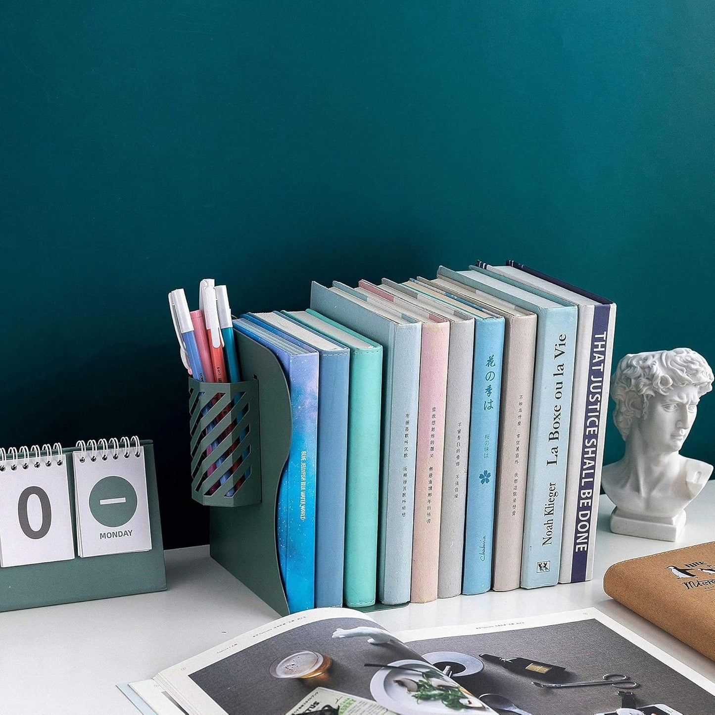 Adjustable Bookends Metal Book Ends for Heavy Book Holder Heavy Duty Bookends Nonskid Bookcase Desktop Book Organizer Binder Holder (Blue)