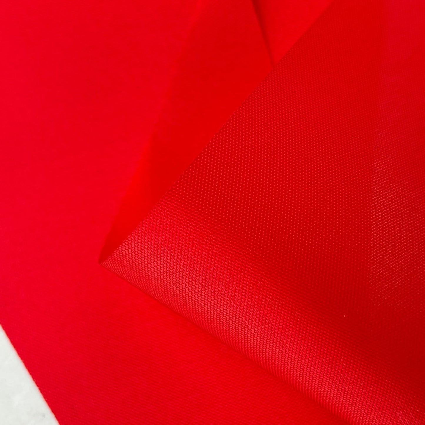 20 Pack Solid Color Red Blank Pennant Flags on Wood Stick Small Mini Plain DIY Graffiti Flags,Decorations for Parades,Grand Opening,Kids Birthday,Sports Clubs,5x8 Inch