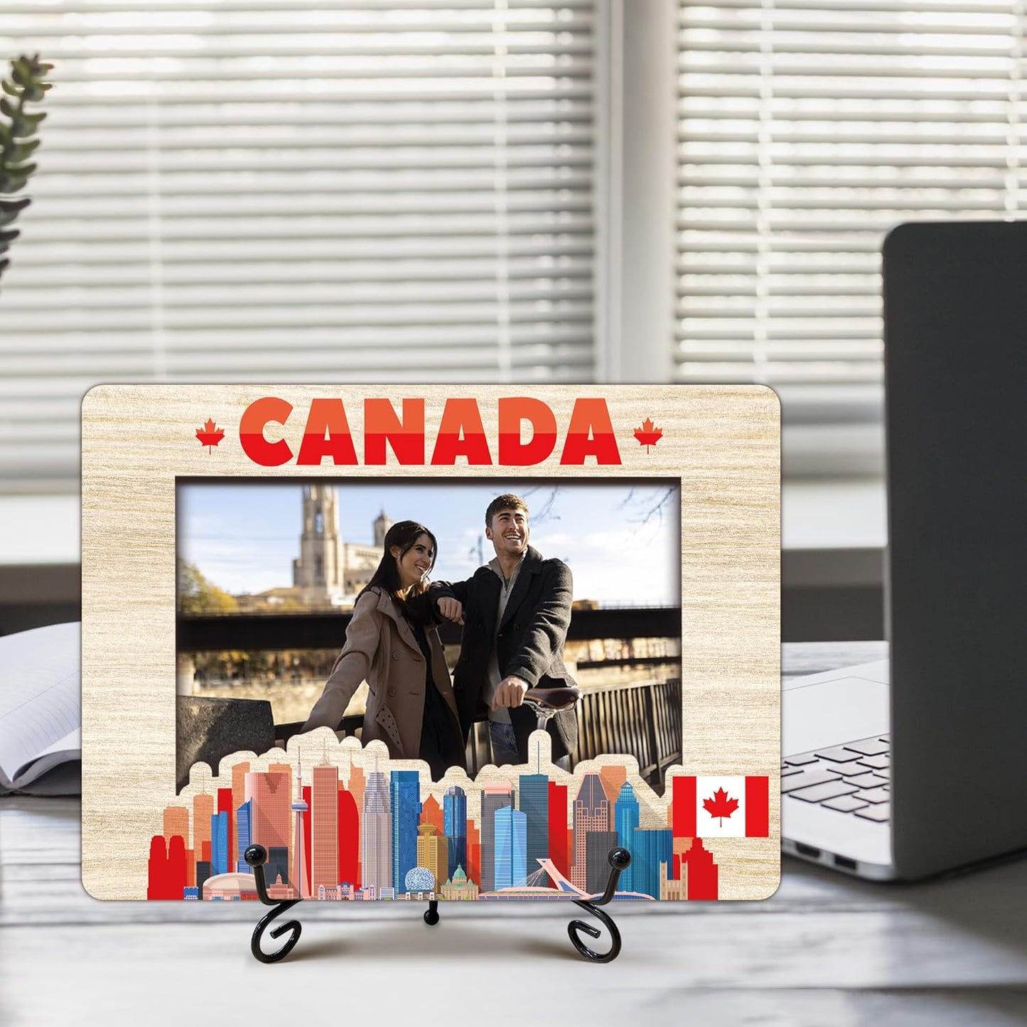 Canada Travel Picture Frame, 5 x 8 Canada Themed Wooden Photo Frame with Stand, Vacation Anniversary Honeymoon Gifts For Friend Family Couples, Home Office Desk Decorations-A05