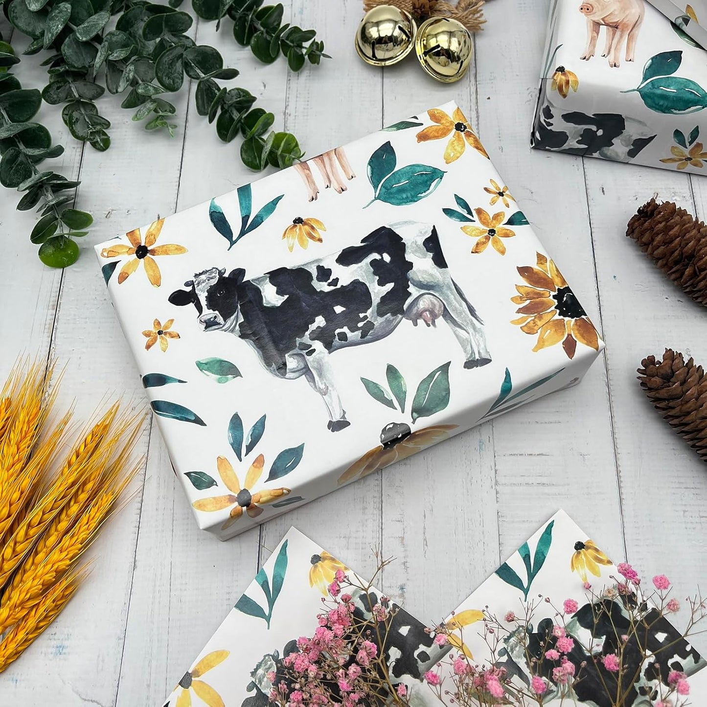 Dtiafu Farmhouse Wrapping Paper Folded Flat Cow Chicken Boho Floral Gift Wrap Bulk Cute Farm Animal Art Paper for Christmas Holiday Birthday - 20 x 28 Inch Per Sheet (6 Sheets)