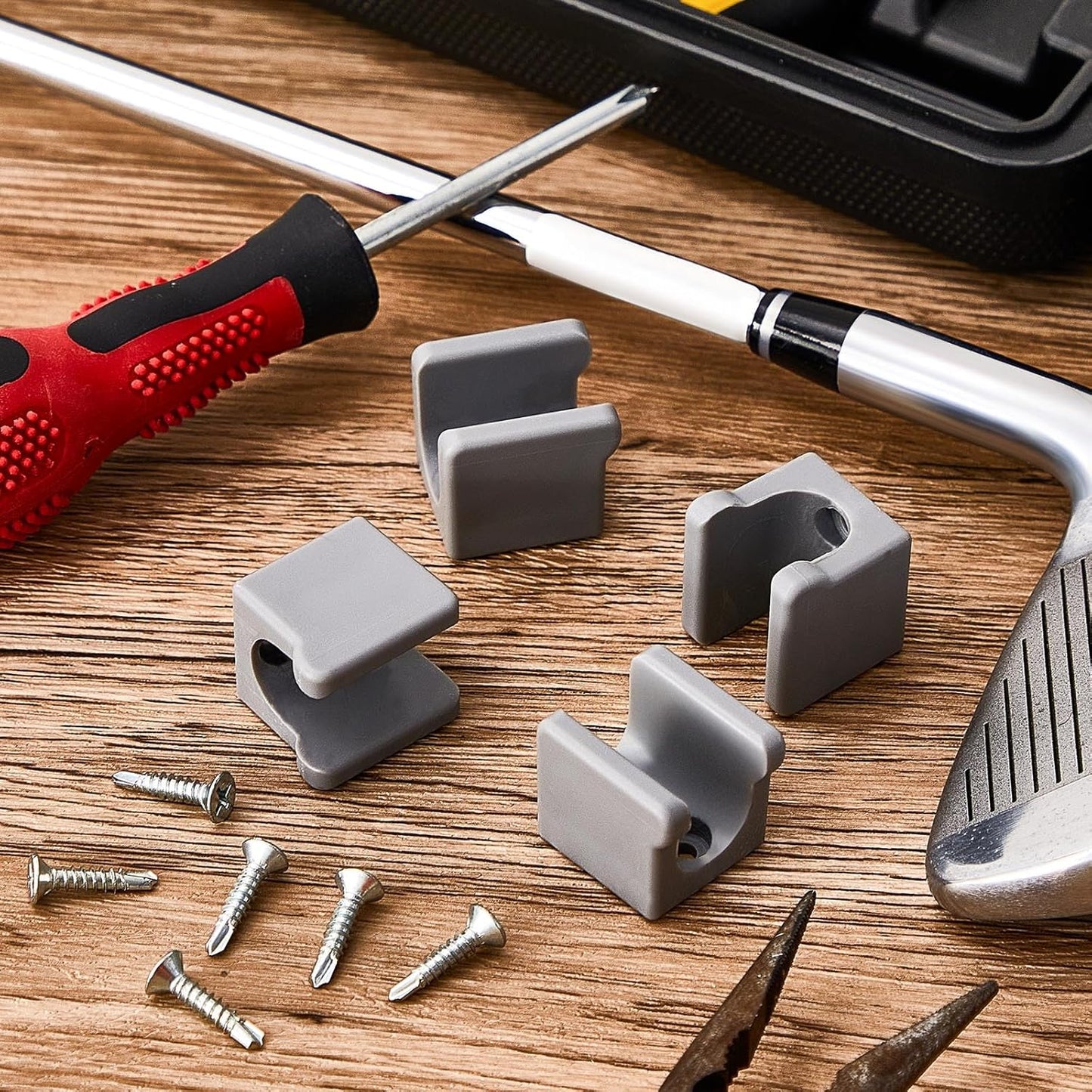 Deekin 30 Pcs Golf Club Hanger Holder Golf Club Wall Mount Rack Storage Organizer for Garage Hanger with 60 Pcs Screws for Wall Display, Grip up Type