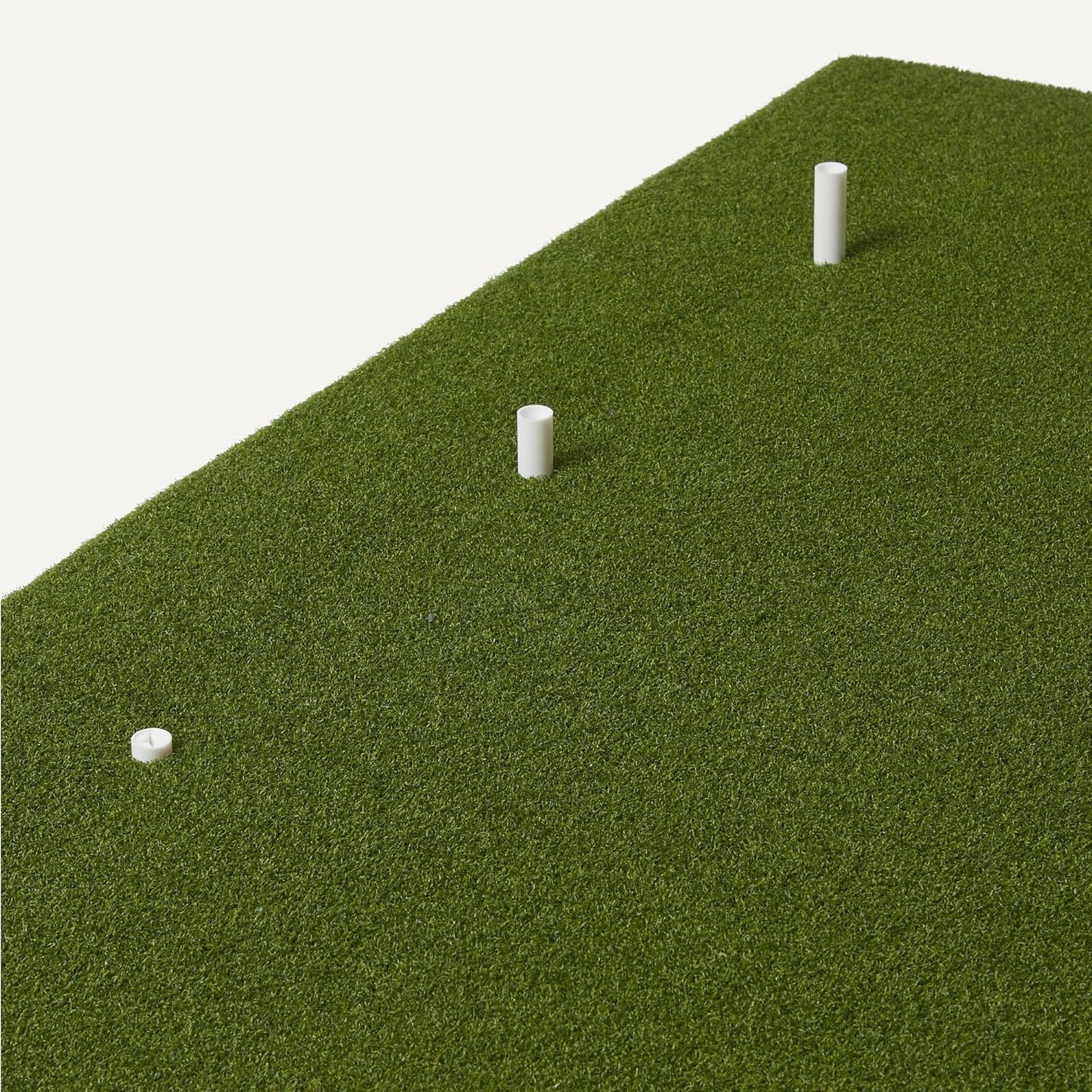 Amazon Basics Artificial Turf Golf Hitting Mat
