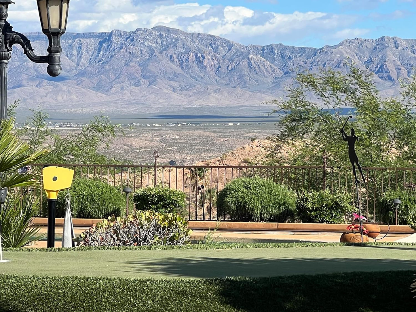 Standard Golf Classic Ball Washer - 4 Ball Capacity Golf Ball Cleaner | Improved Brush Design, Available in 7 Colors, Crank Style with Built-in Overflow Tubes | Perfect for Club Courses, Pros, & Home