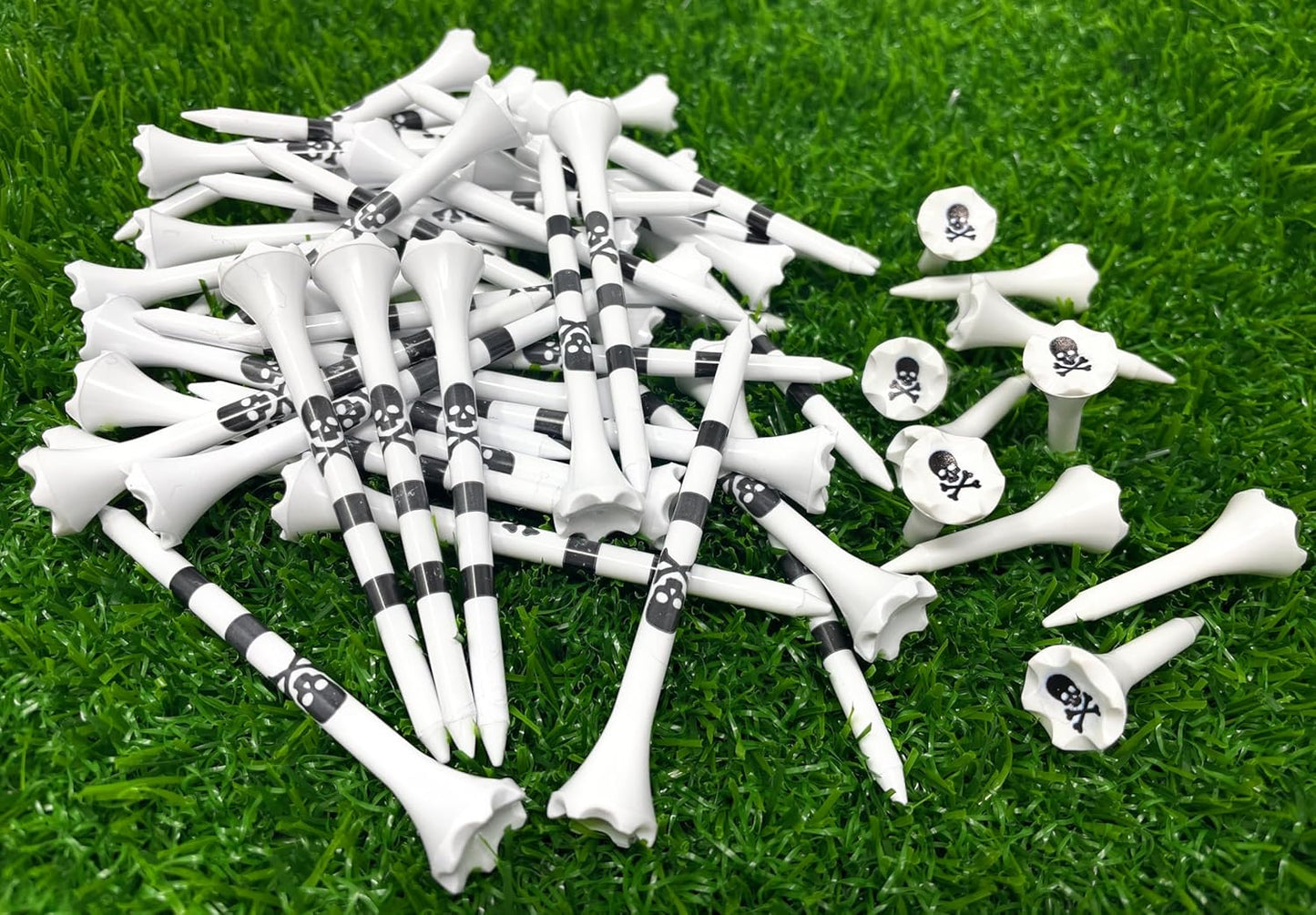 NorthPointe Golf Tees Plastic Combo Length Pack of 50 Includes (40 Count) 3 ¼” Plastic Golf Tees + (10 Count) 1½ Plastic ShortTees for Irons, Hybrids, Par Threes